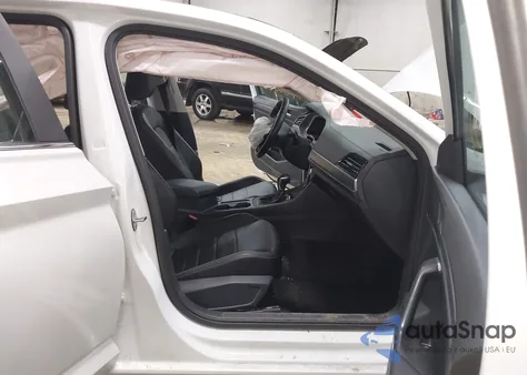 2023 Volkswagen Jetta 1.5T Se из США, поврежденный, VIN 3VW7M7BU1PM024212